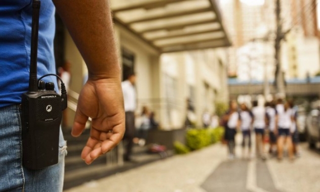  Educação em alerta