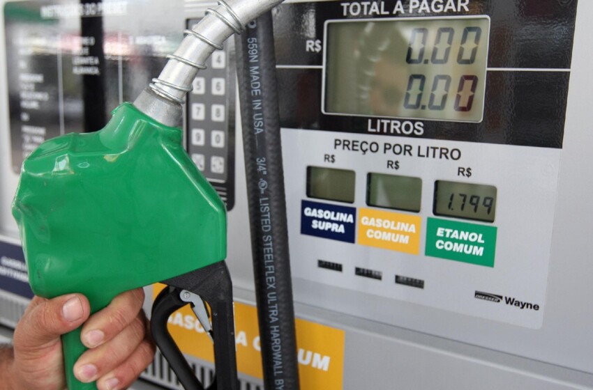  Gasolina e diesel mais baratos a partir desta sexta-feira