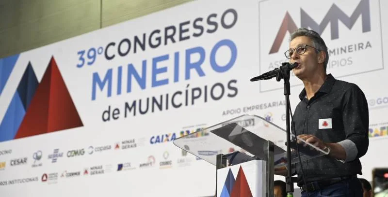  Zema garante apoio às prefeituras no 39º Congresso Mineiro de Municípios da AMM