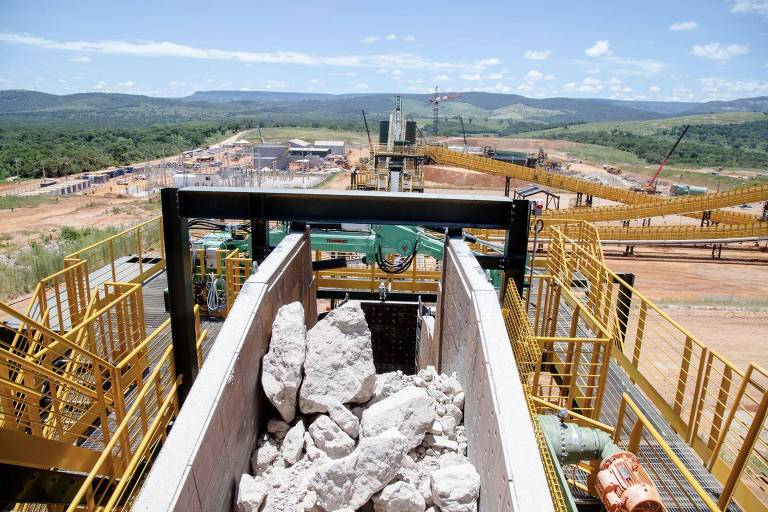  Governo de Minas participa do Lithium Business em Araçuaí