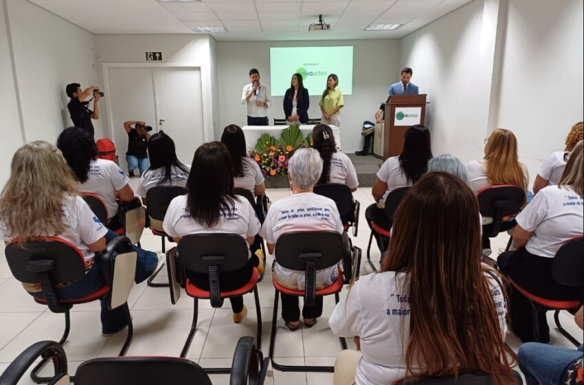  Novo Nordisk promove formatura de mais uma turma do programa Novo Artes