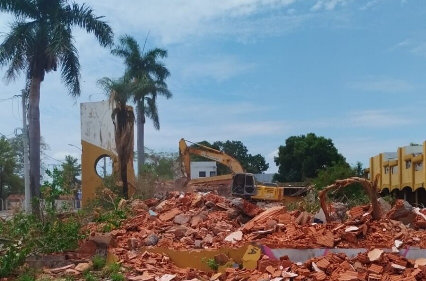  Reintegração de posse e demolição do motel Sonotur