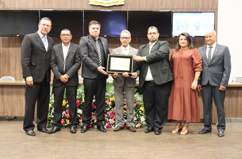  Celebrando 60 anos, o CRA-MG recebe homenagem da Câmara