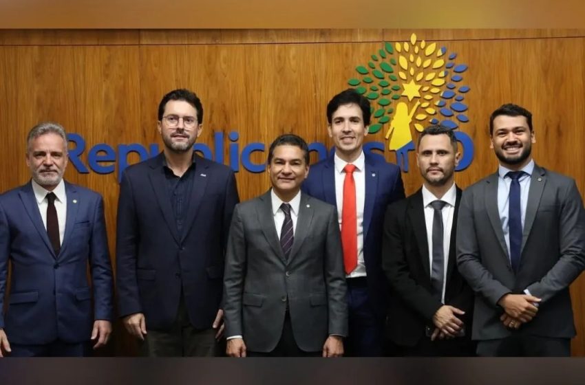  FALCÃO NO REPUBLICANOS