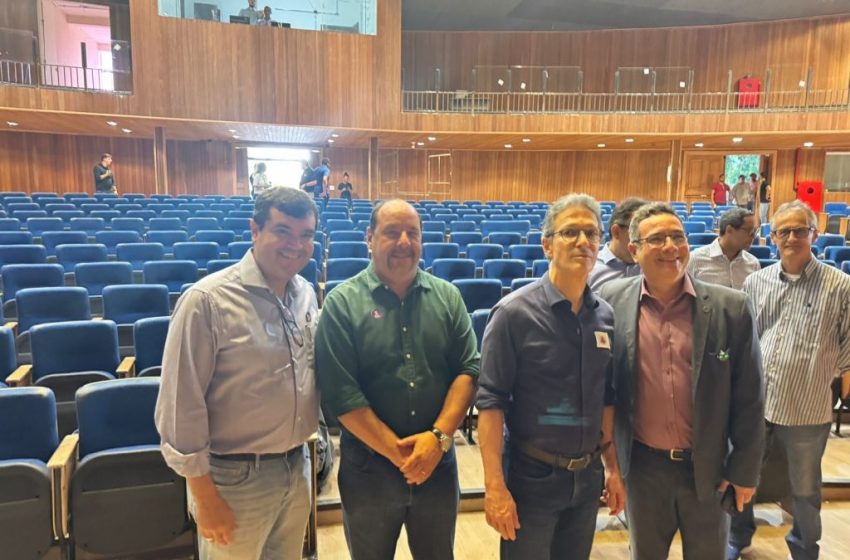  É DE FA(O)TO: TEATRO DA UNIMONTES