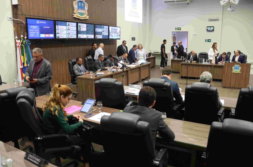  Professores podem ter adicional de férias calculado sobre 45 dias