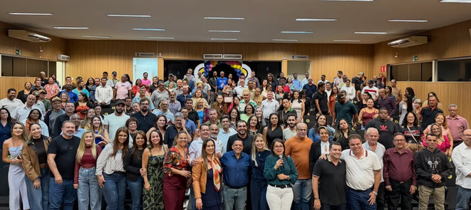  Lideranças debatem o futuro do Norte de Minas com pré-candidatos