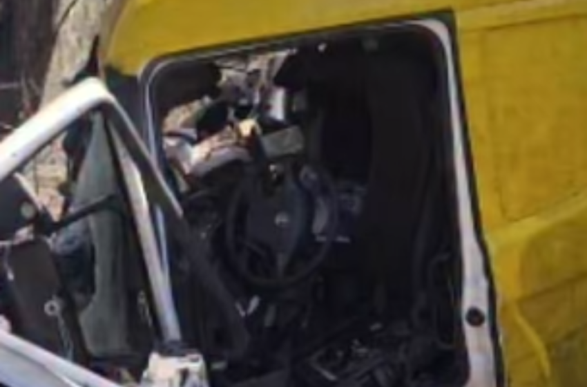  Cansaço ao volante causa acidente; motorista fica preso à cabine na BR-135